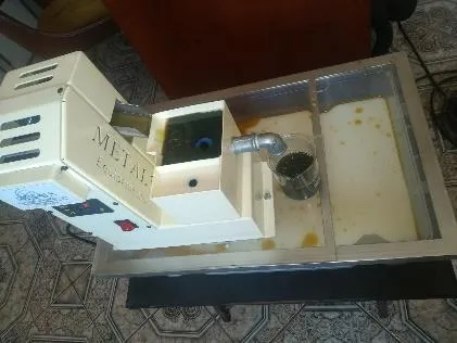 Skimmer para Remoção de Óleo em Fluídos Industriais