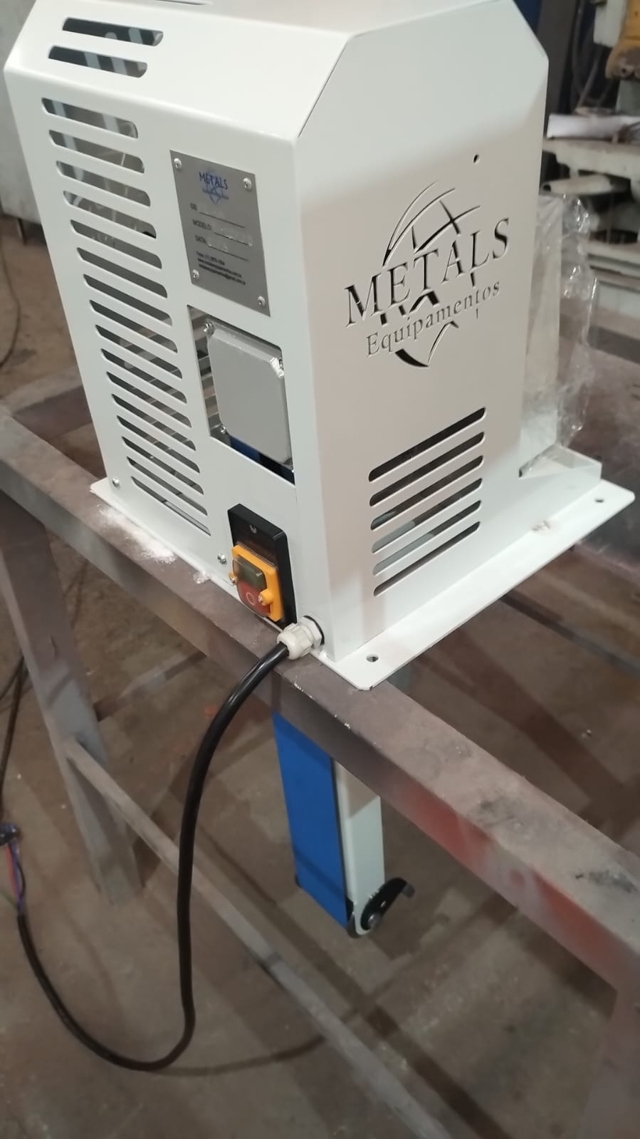 Skimmer para Remoção de Óleo em Fluídos Industriais