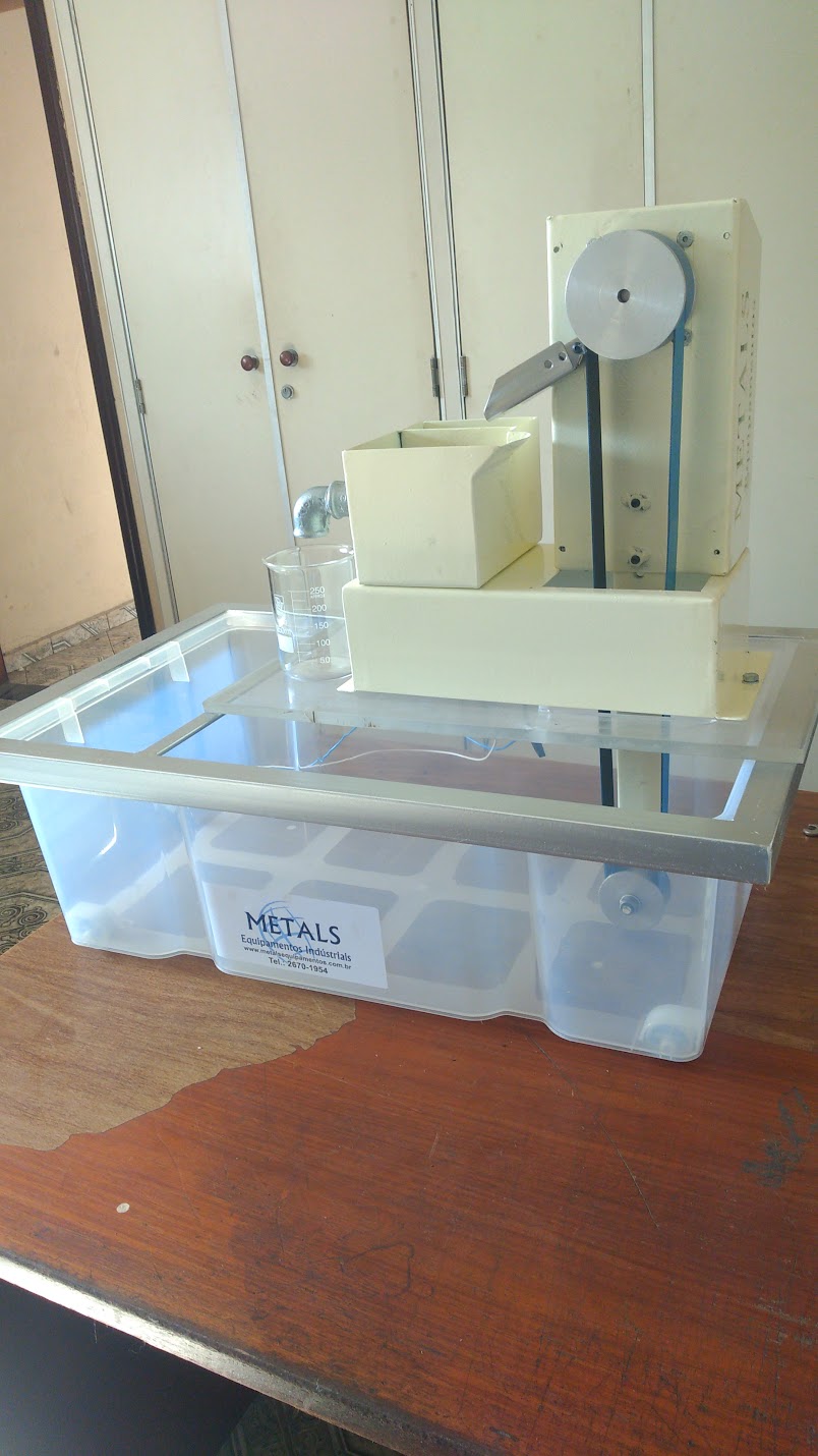 Skimmer para Remoção de Óleo em Fluídos Industriais